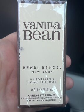 Henry Bendel home spray
